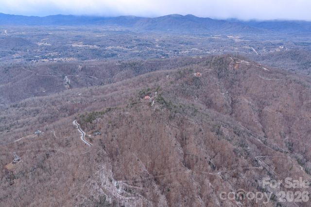 2724 Mountain Crest Drive S 75, Marion, NC 28752