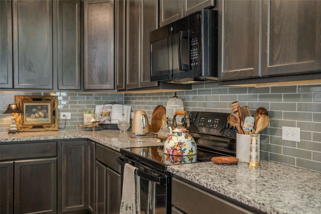6921 Sulphur Court, Waco, TX 76633
