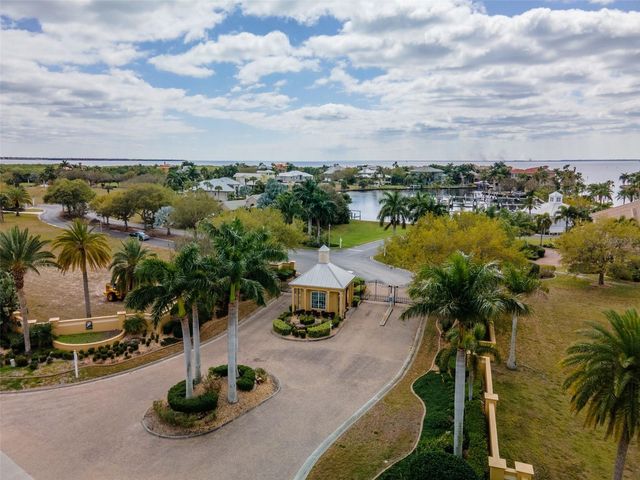 4781 HARBOR POINT COURT, Port Charlotte, FL 33952