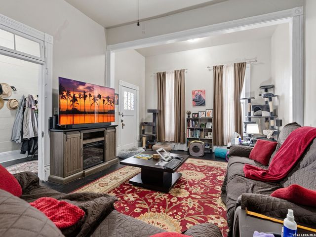 412 Dallas Street, San Antonio, TX 78215