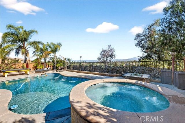 17388 Hawkwood, Riverside, CA 92503