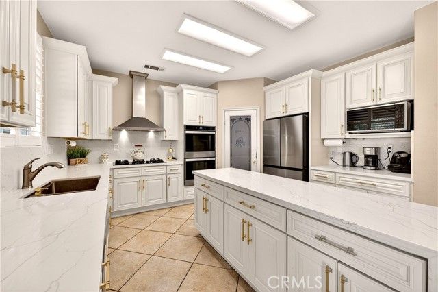 17388 Hawkwood, Riverside, CA 92503