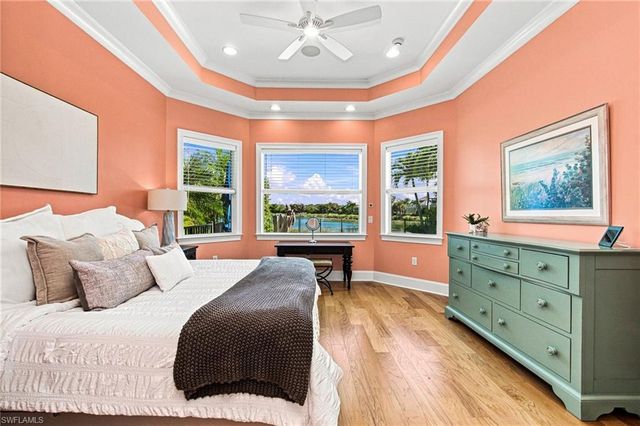 5047 Andros DR, Naples, FL 34113