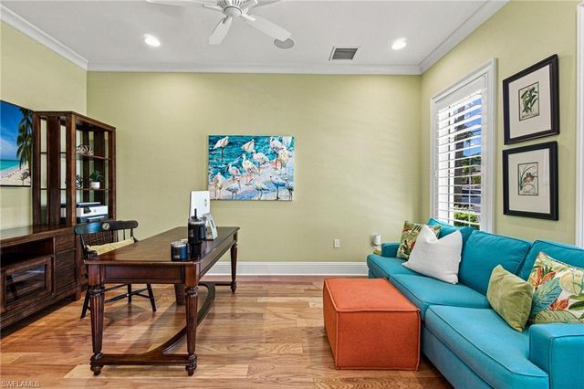 5047 Andros DR, Naples, FL 34113