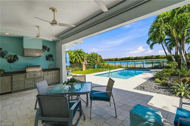 5047 Andros DR, Naples, FL 34113