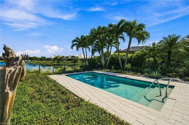 5047 Andros DR, Naples, FL 34113