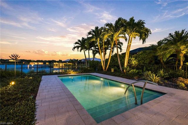 5047 Andros DR, Naples, FL 34113