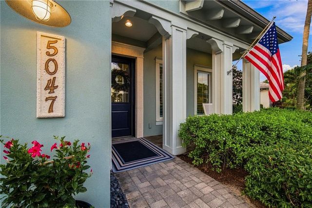 5047 Andros DR, Naples, FL 34113