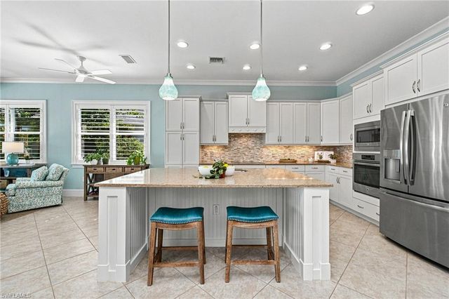 5047 Andros DR, Naples, FL 34113