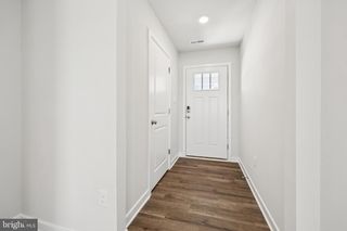 327 ECLIPSE ST, Charles Town, WV 25414