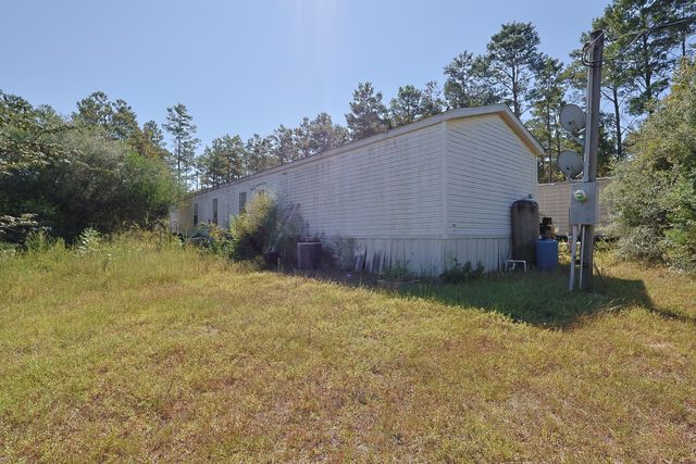 3524 J W Hollington Road, Freeport, FL 32439
