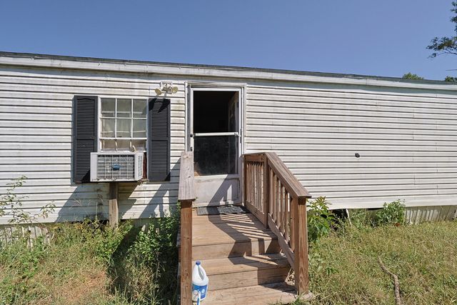 3524 J W Hollington Road, Freeport, FL 32439