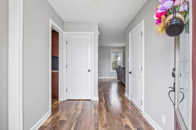 3726 Crisscross Ct, Clarksville, TN 37040