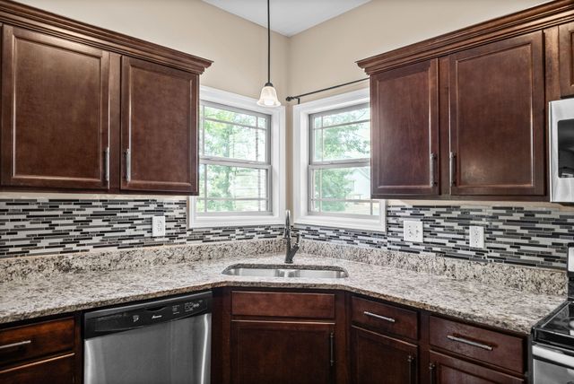 1272 Brigade Dr, Clarksville, TN 37043