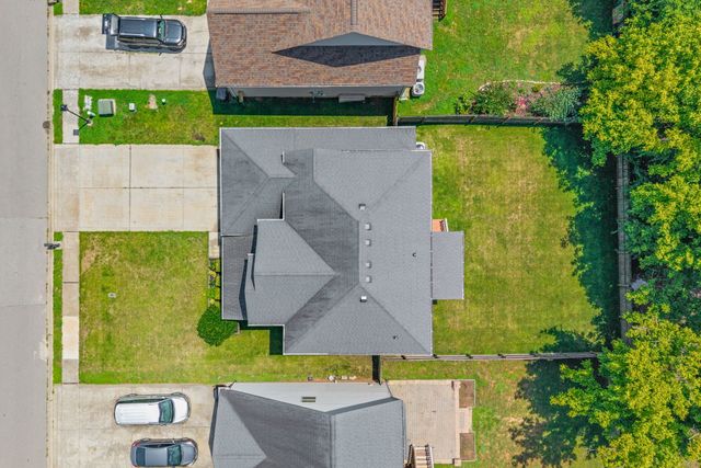 1272 Brigade Dr, Clarksville, TN 37043