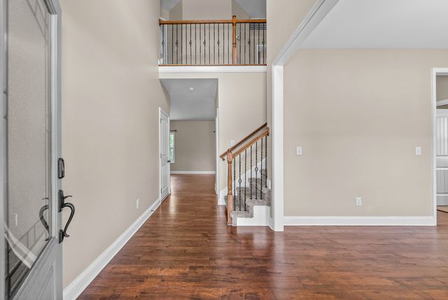 1272 Brigade Dr, Clarksville, TN 37043
