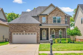 1272 Brigade Dr, Clarksville, TN 37043