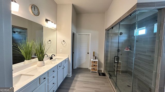 1533 Dover Creek Lane, Lawrenceville, GA 30045