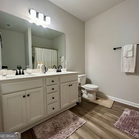 1533 Dover Creek Lane, Lawrenceville, GA 30045