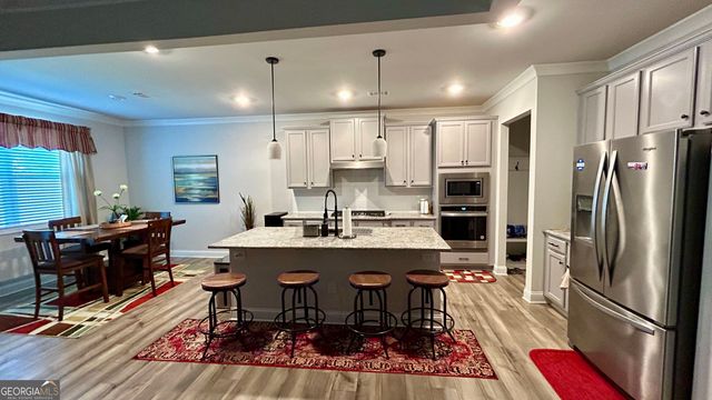1533 Dover Creek Lane, Lawrenceville, GA 30045