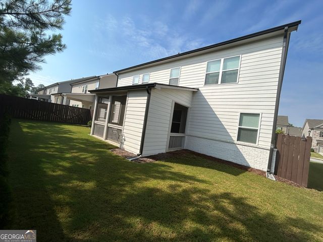 1533 Dover Creek Lane, Lawrenceville, GA 30045