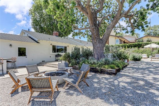 27427 Sunnyridge Road, Palos Verdes Peninsula, CA 90274