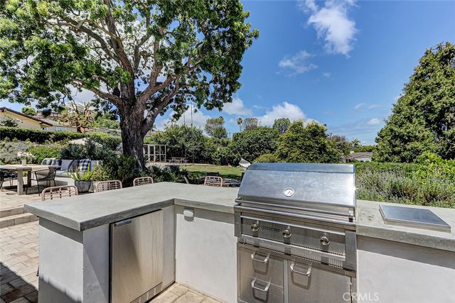 27427 Sunnyridge Road, Palos Verdes Peninsula, CA 90274
