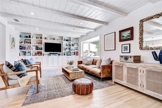 27427 Sunnyridge Road, Palos Verdes Peninsula, CA 90274
