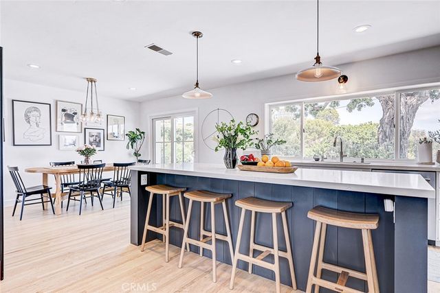 27427 Sunnyridge Road, Palos Verdes Peninsula, CA 90274