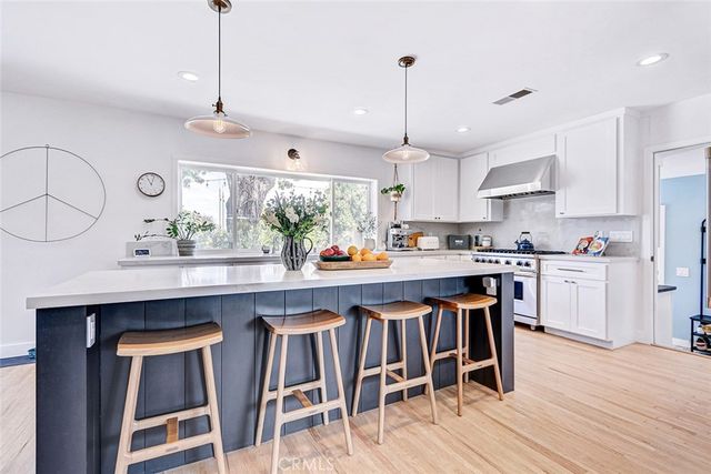 27427 Sunnyridge Road, Palos Verdes Peninsula, CA 90274