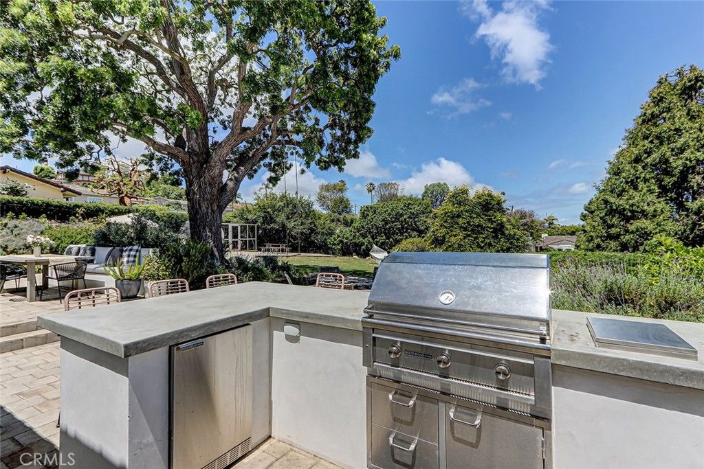 Image 15 of property listing at 27427 Sunnyridge Road, Palos Verdes Peninsula, CA 90274