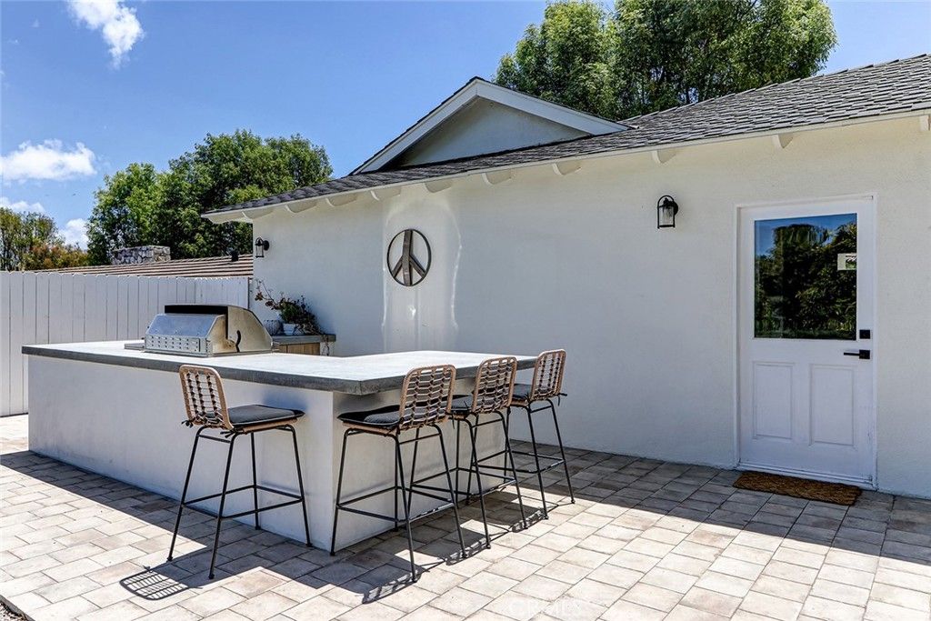 Image 16 of property listing at 27427 Sunnyridge Road, Palos Verdes Peninsula, CA 90274