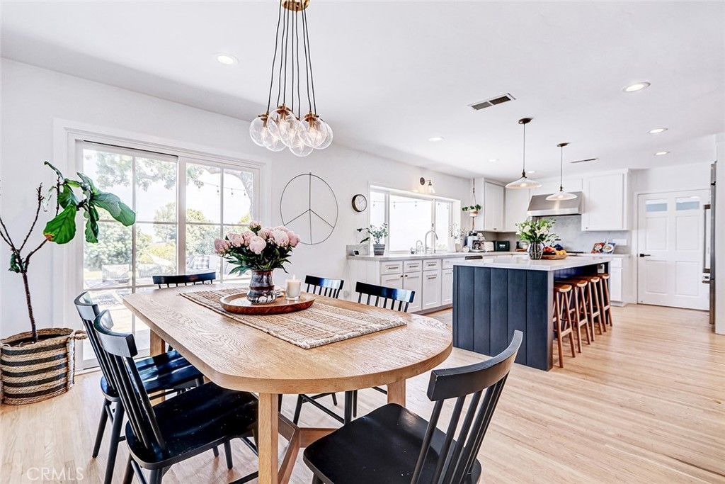 Image 25 of property listing at 27427 Sunnyridge Road, Palos Verdes Peninsula, CA 90274