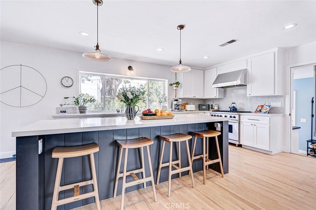 Image 45 of property listing at 27427 Sunnyridge Road, Palos Verdes Peninsula, CA 90274