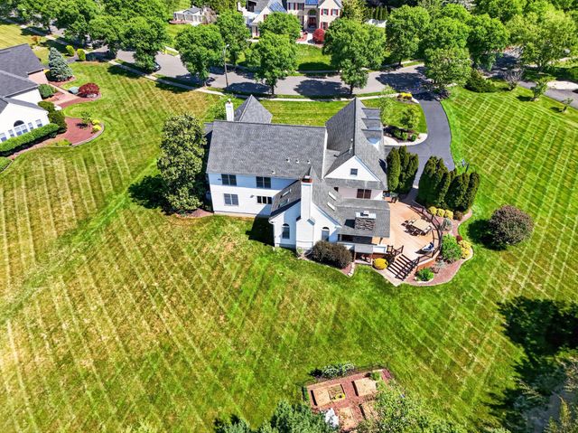 3 ROBIN CIR, Princeton Junction, NJ 08550