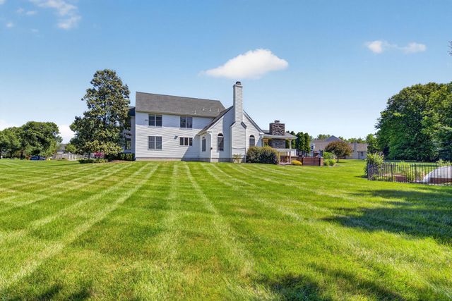 3 ROBIN CIR, Princeton Junction, NJ 08550