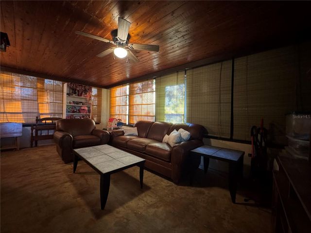 147 EVERGREEN DRIVE, Lake Wales, FL 33898