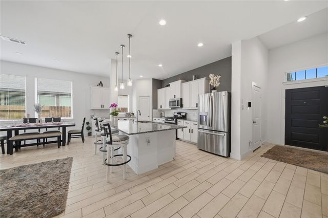 4512 Bartagrass Drive, Rosenberg, TX 77469