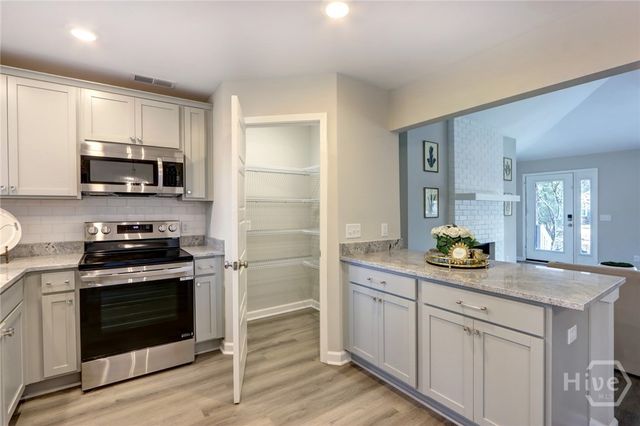 7 Blockade Court, Savannah, GA 31410