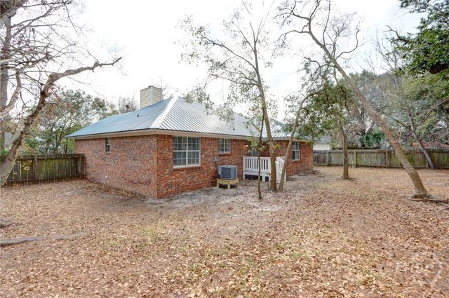 7 Blockade Court, Savannah, GA 31410
