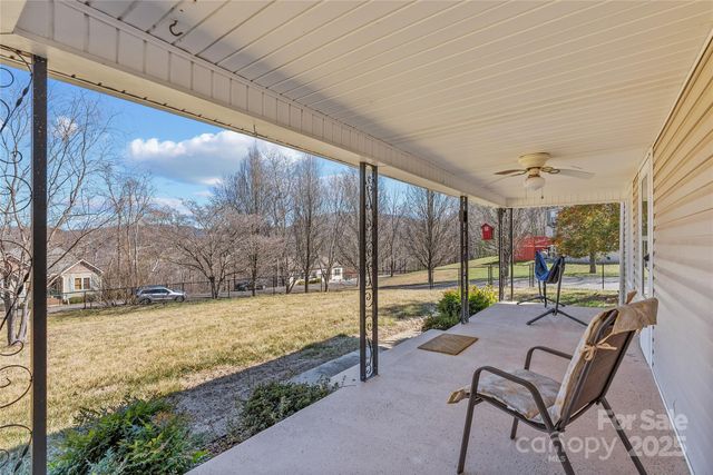 21 Ben Owenby Road, Fairview, NC 28730