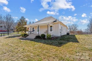 21 Ben Owenby Road, Fairview, NC 28730