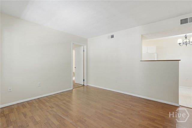 401 N Cromwell Road D2, Savannah, GA 31410