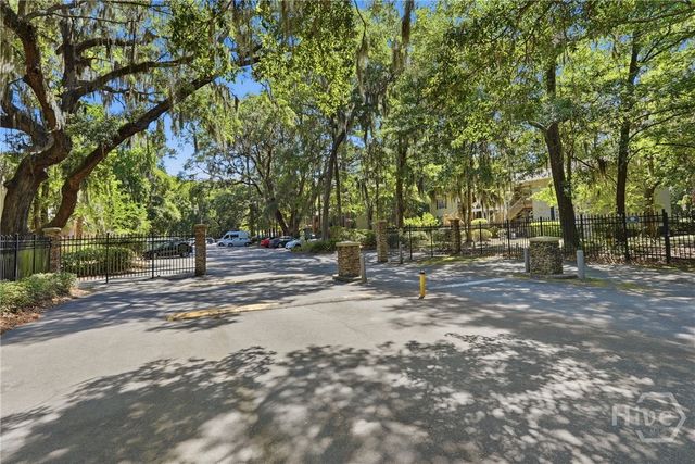 401 N Cromwell Road D2, Savannah, GA 31410