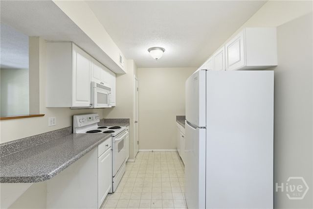 401 N Cromwell Road D2, Savannah, GA 31410