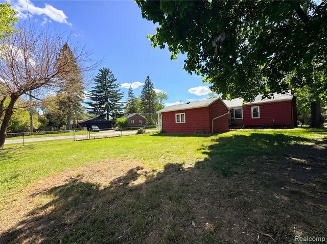 17604 Wakenden, Redford, MI 48240