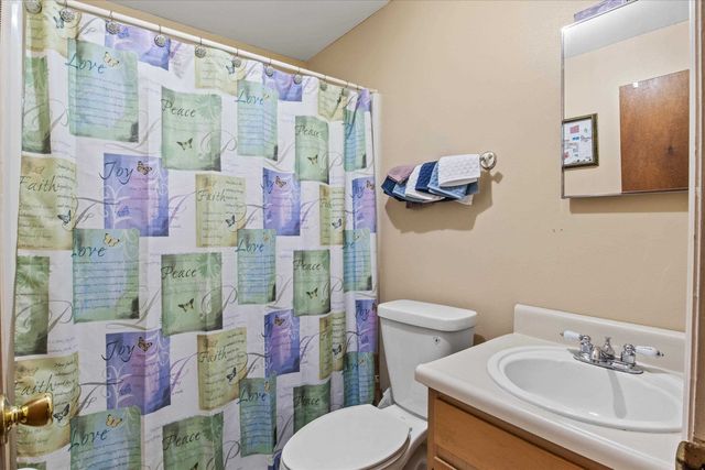 2611 Red Arrow Road, Tallahassee, FL 32301