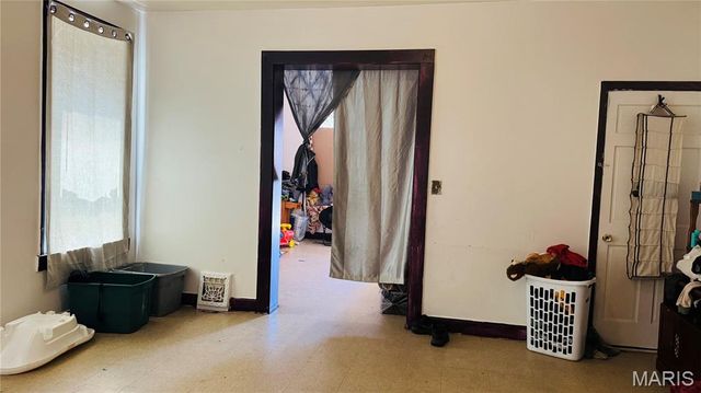 3738 Gravois Avenue, St Louis, MO 63116