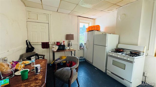 3738 Gravois Avenue, St Louis, MO 63116