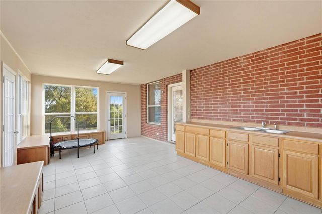 1401 Springside Drive, Garland, TX 75043